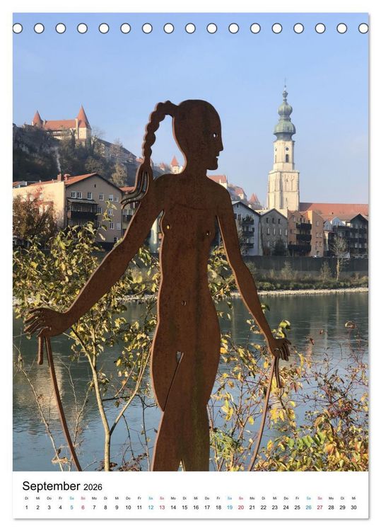 Produktbild: Burghausen, eine historische Stadt im Fokus (Tischkalender 2026 DIN A5 hoch), CALVENDO Monatskalender