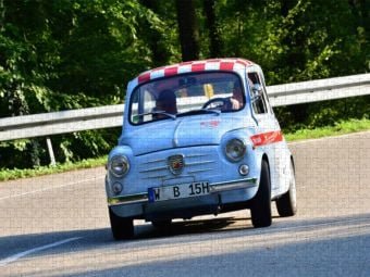 Produktbild: CALVENDO Puzzle Fiat 600 - 1963 | 1000 Teile Lege-Gr&ouml;&szlig;e 64x48cm Foto-Puzzle f&uuml;r gl&uuml;ckliche Stunden
