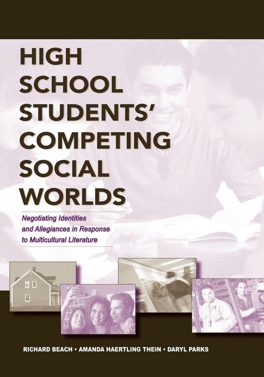 Produktbild: High School Students' Competing Social Worlds