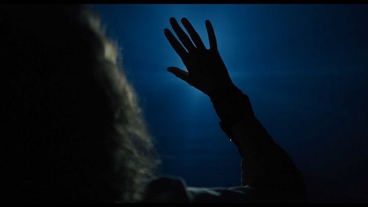 Produktbild: Lovely, Dark, and Deep