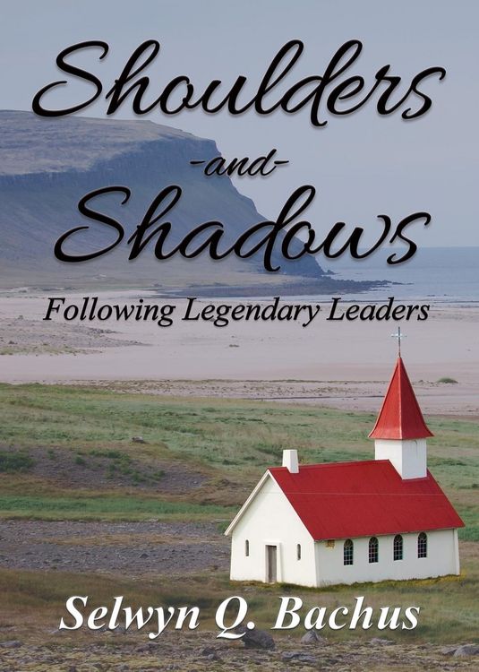 Produktbild: Shoulders and Shadows