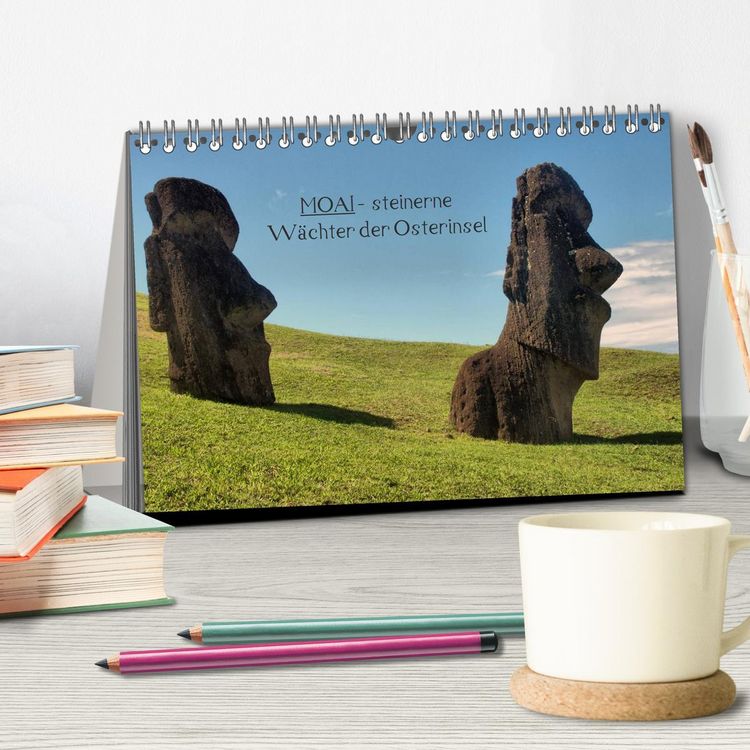Produktbild: MOAI - steinerne W&auml;chter der Osterinsel (Tischkalender 2026 DIN A5 quer), CALVENDO Monatskalender