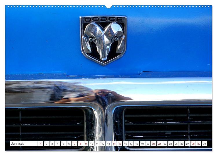 Produktbild: LKW Veteranen - Oldtimer der Marke Dodge in Kuba (Wandkalender 2025 DIN A2 quer), CALVENDO Monatskalender