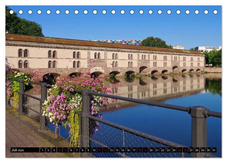 Produktbild: Stra&szlig;burg - Im Herzen Europas (Tischkalender 2026 DIN A5 quer), CALVENDO Monatskalender