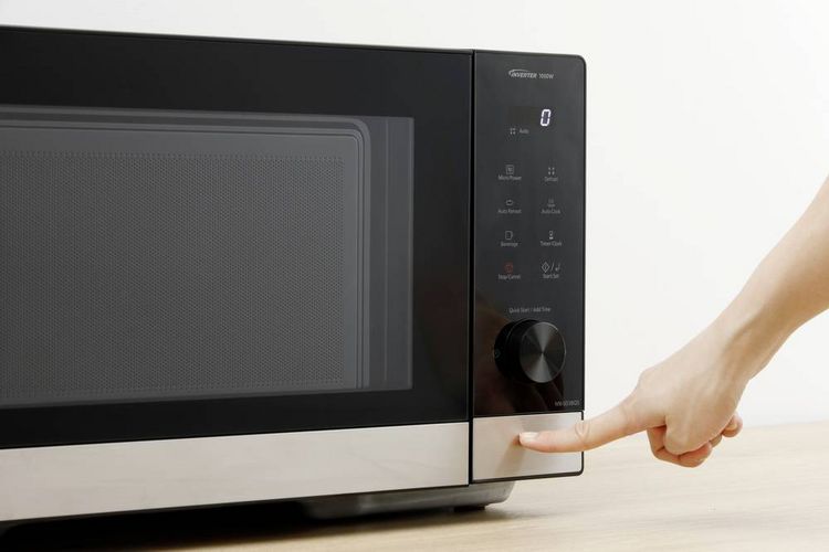 Produktbild: Panasonic NN-GD38QSEPG Mikrowelle Schwarz Edelstahl 1000 W (NN-GD38QSEPG)
