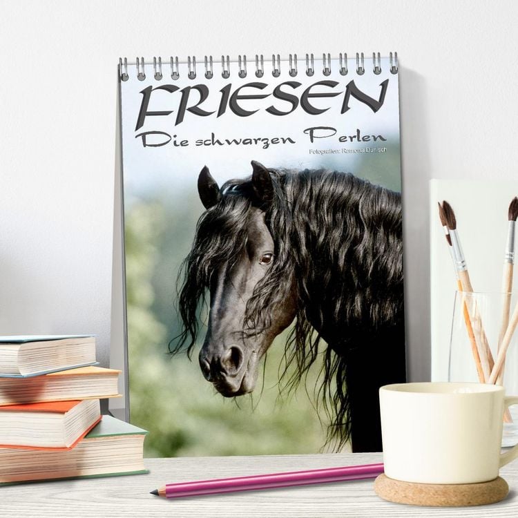 Produktbild: Friesen - die schwarzen Perlen (Tischkalender 2026 DIN A5 hoch), CALVENDO Monatskalender