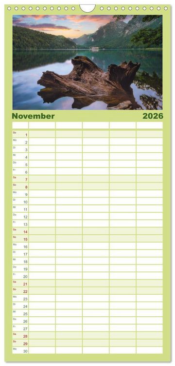 Produktbild: Familienplaner 2026 - Verzauberte Bergwelten mit 5 Spalten (Wandkalender, 21 x 45 cm) CALVENDO