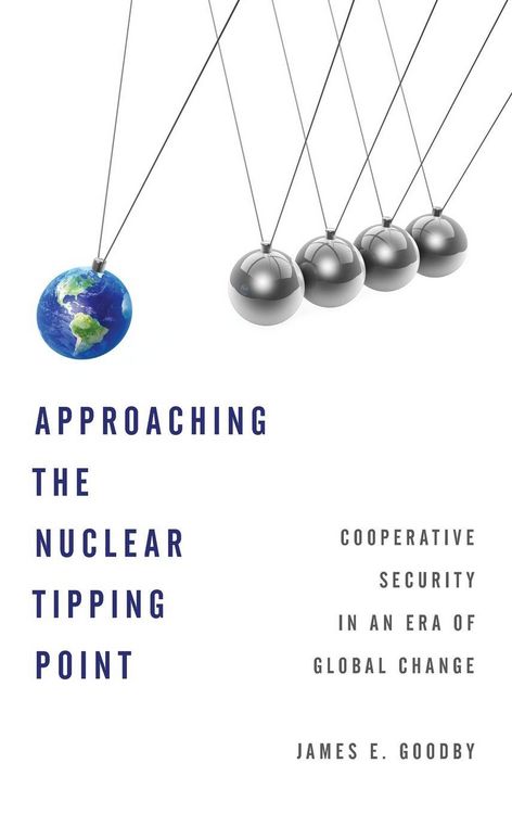 Produktbild: Approaching the Nuclear Tipping Point