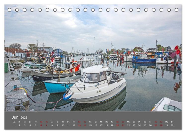 Produktbild: L&uuml;becker Bucht - Travem&uuml;nde - Niendorf - Timmendorf (Tischkalender 2026 DIN A5 quer), CALVENDO Monatskalender