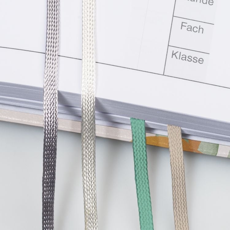 Produktbild: Termin- & Unterrichtsplaner 2026/2027 "Bloom" | A5, Papier