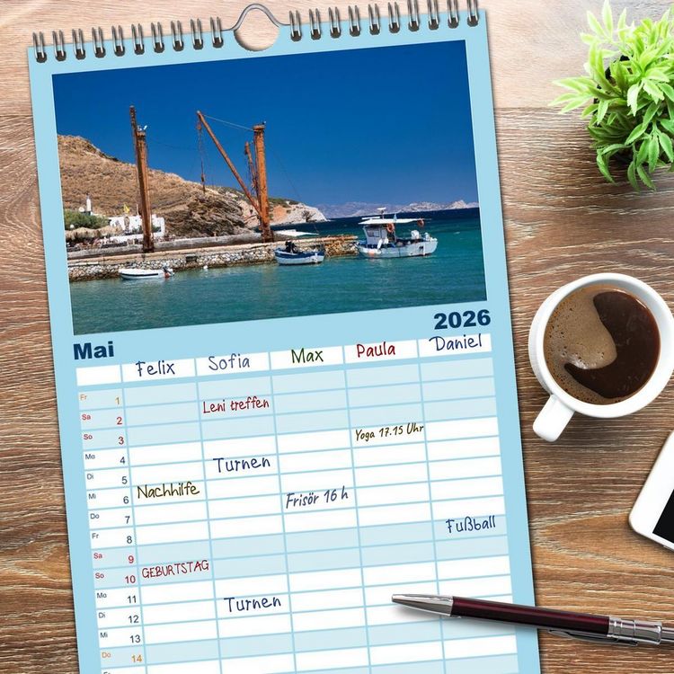 Produktbild: Familienplaner 2026 - Die Insel Naxos - Ein Traum in blau und wei&szlig; mit 5 Spalten (Wandkalender, 21 x 45 cm) CALVENDO
