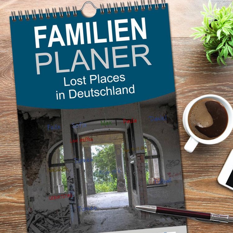 Produktbild: Familienplaner 2026 - Lost Places in Deutschland mit 5 Spalten (Wandkalender, 21 x 45 cm) CALVENDO