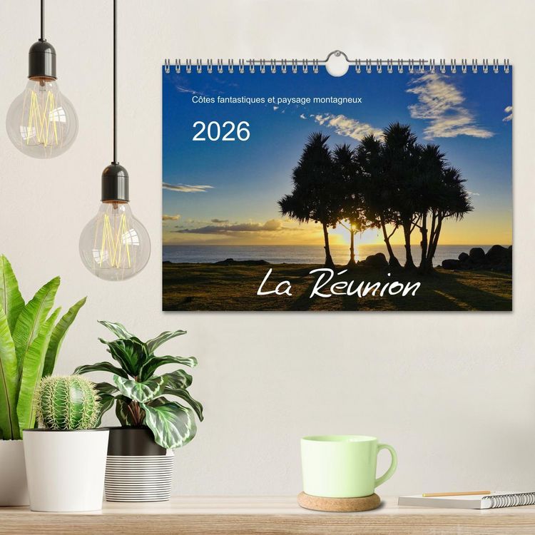 Produktbild: La R&egrave;union - C&ocirc;tes fantastiques et paysage montagneux (Calendrier mural 2026 DIN A4 vertical), CALVENDO calendrier mensuel