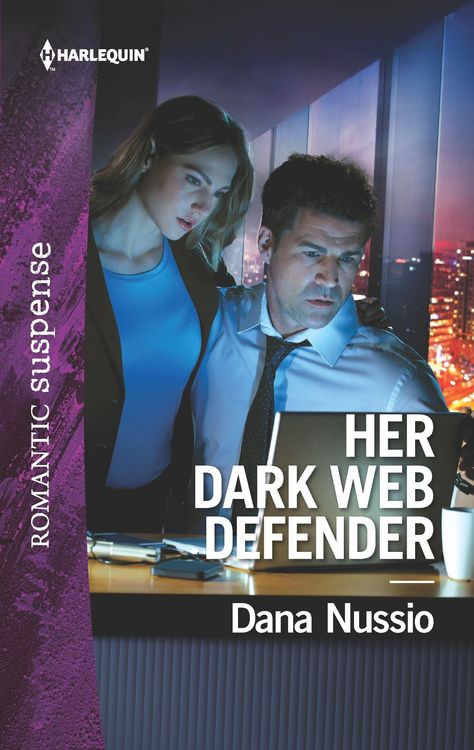 Produktbild: Her Dark Web Defender