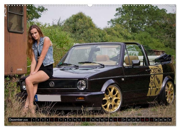 Produktbild: Hei&szlig;e Frauen und schnelle Autos (hochwertiger Premium Wandkalender 2026 DIN A2 quer), Kunstdruck in Hochglanz