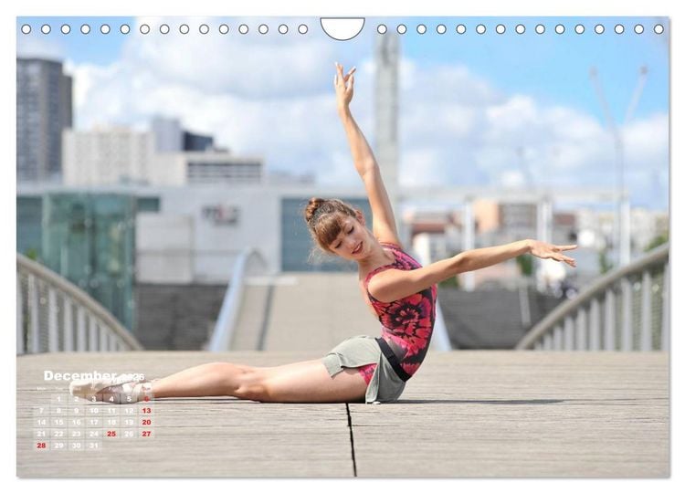 Produktbild: DANCERS IN THE CITY L'Oeil et le Mouvement (Wall Calendar 2026 DIN A4 landscape), CALVENDO 12 Month Wall Calendar