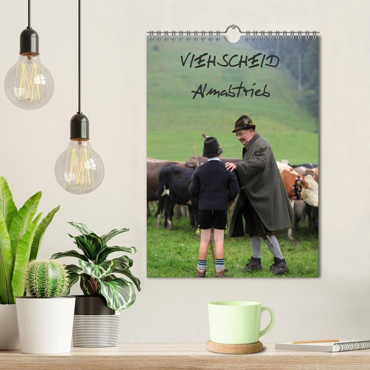 Produktbild: Viehscheid Almabtrieb (Wandkalender 2026 DIN A4 hoch), CALVENDO Monatskalender