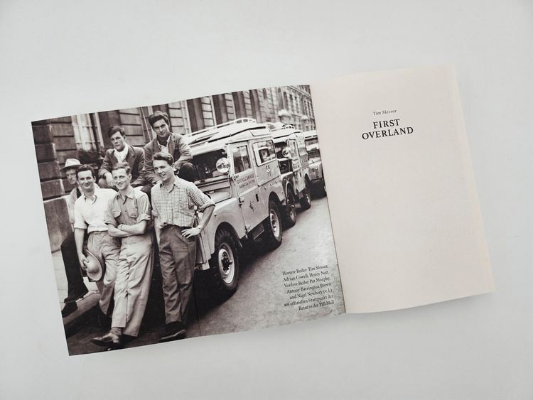 Produktbild: First Overland. Als Erste im Land Rover 18.000 Meilen von London nach Singapur