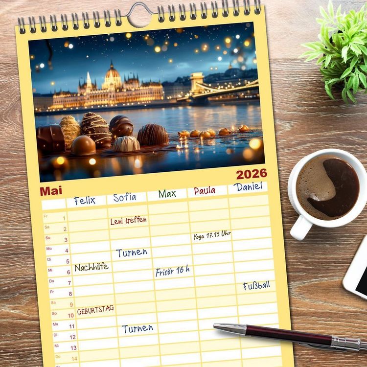 Produktbild: Familienplaner 2026 - S&uuml;&szlig;e Skyline Symphonie mit 5 Spalten (Wandkalender, 21 x 45 cm) CALVENDO