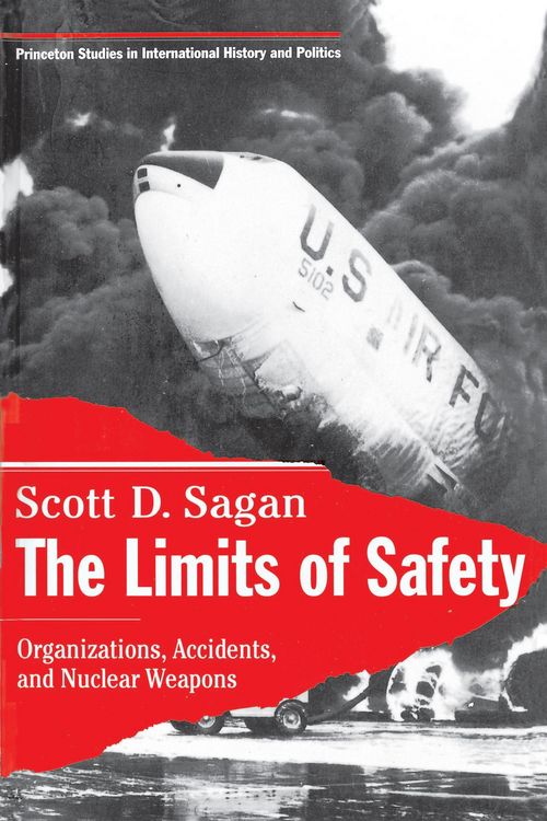 Produktbild: The Limits of Safety