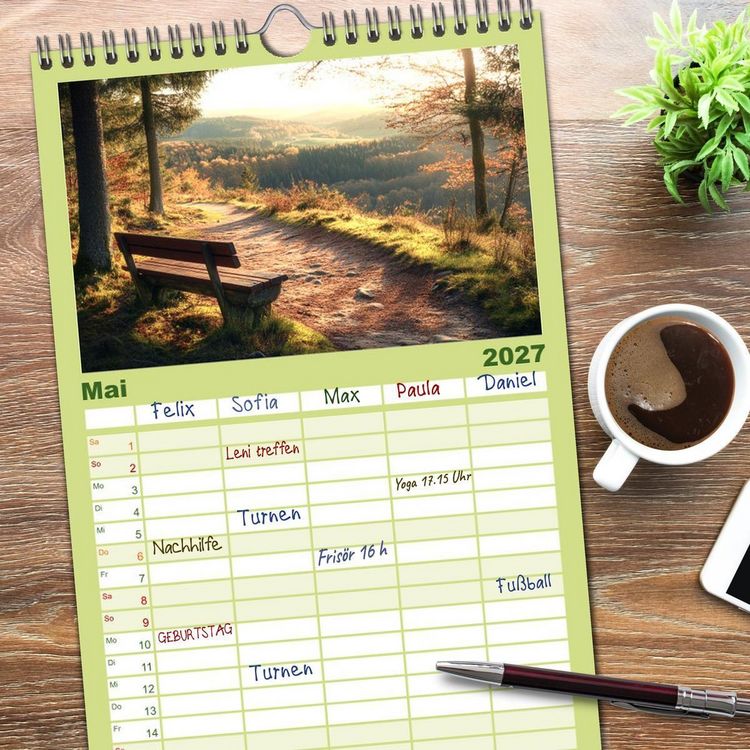 Produktbild: Familienplaner 2027 - Wandergl&uuml;ck - Momente der Freiheit in der Natur mit 5 Spalten (Wandkalender, 21 x 45 cm) CALVENDO