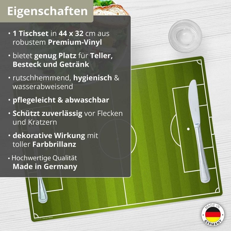 Produktbild: Tischsetmacher Tischset f&uuml;r Kinder Fu&szlig;ballfeld, aus hochwertigem Vinyl , 44 x 32 cm