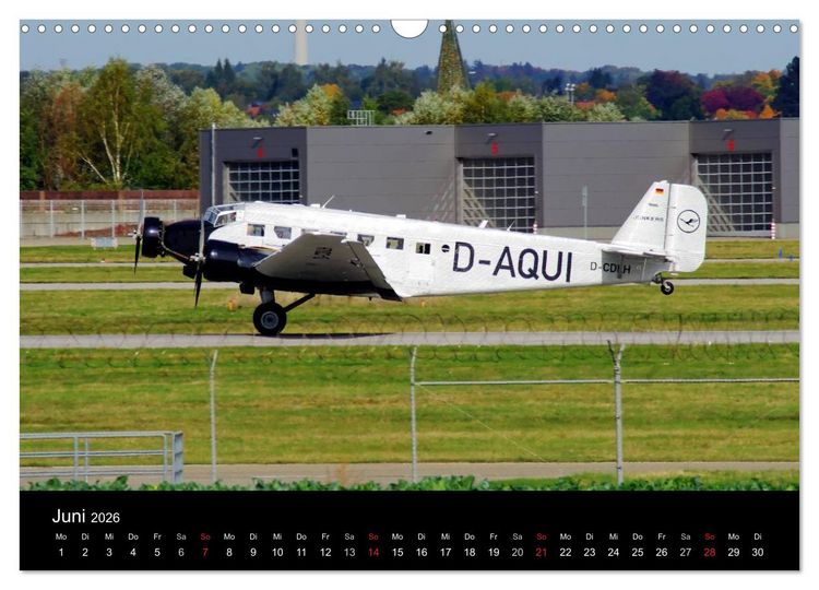 Produktbild: Giganten der L&uuml;fte am Airport Stuttgart (Wandkalender 2026 DIN A3 quer), CALVENDO Monatskalender