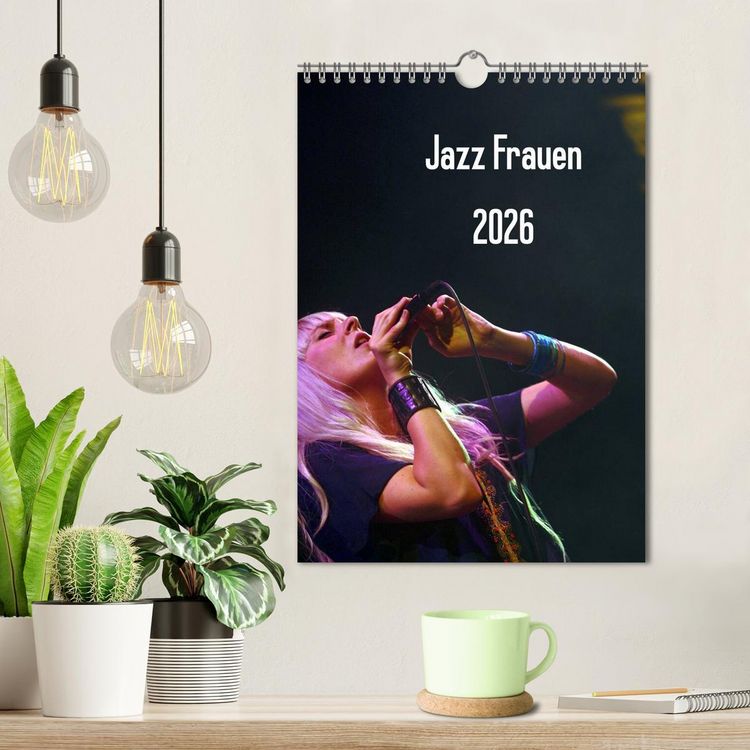 Produktbild: Jazz Frauen 2026 (Wandkalender 2026 DIN A4 hoch), CALVENDO Monatskalender