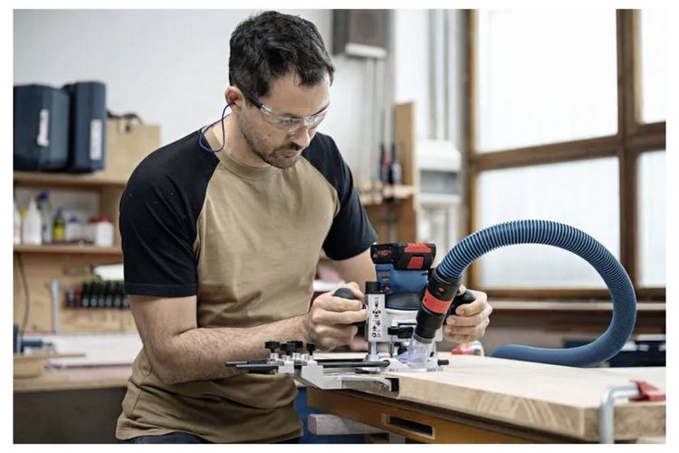 Produktbild: Bosch Professional GKF 18V-8 Kantenfr&auml;ser 18V