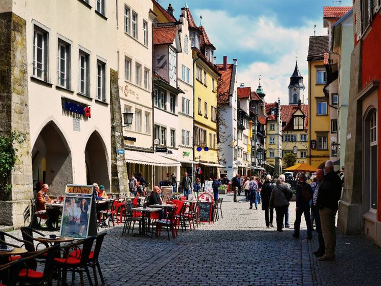 Produktbild: CALVENDO Puzzle Maximilianstrasse | 1000 Teile Lege-Gr&ouml;&szlig;e 64x48cm Foto-Puzzle f&uuml;r gl&uuml;ckliche Stunden