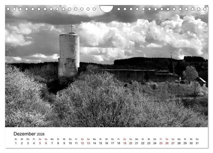 Produktbild: Burgen in schwarzwei&szlig; - Wie aus alten Zeiten (Wandkalender 2026 DIN A4 quer), CALVENDO Monatskalender