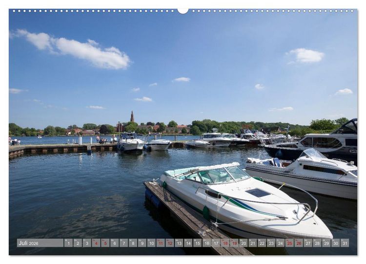 Produktbild: Hausbooturlaub Deutschland - Mecklenburgische Seenplatte (hochwertiger Premium Wandkalender 2026 DIN A2 quer), Kunstdruck in Hochglanz