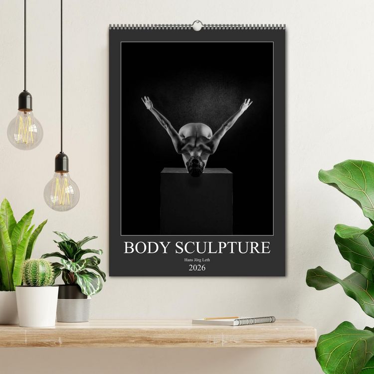 Produktbild: BODY SCULPTURE (Wandkalender 2026 DIN A2 hoch), CALVENDO Monatskalender