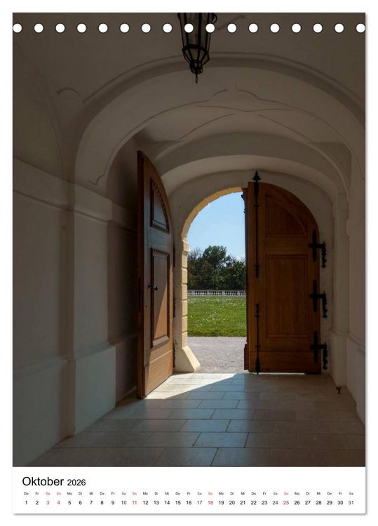 Produktbild: Schloss Hof &ndash; Die Perle unter den Marchfeldschl&ouml;ssern (Tischkalender 2026 DIN A5 hoch), CALVENDO Monatskalender