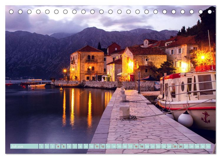 Produktbild: Perast in Montenegro - Romantisches St&auml;dtchen in faszinierender Landschaft (Tischkalender 2026 DIN A5 quer), CALVENDO Monatskalender