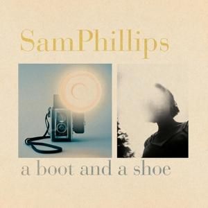Produktbild: A Boot And A Shoe