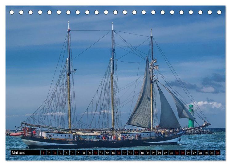 Produktbild: Segelschiffe vor Warnem&uuml;nde (Tischkalender 2026 DIN A5 quer), CALVENDO Monatskalender