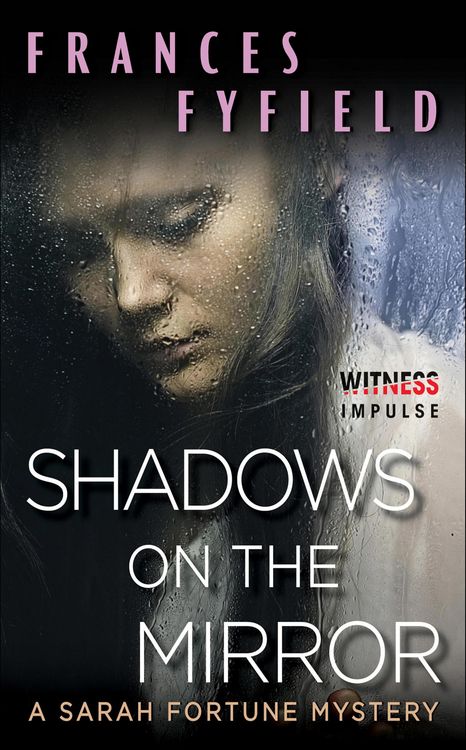 Produktbild: Shadows on the Mirror