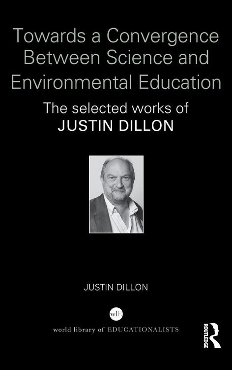 Produktbild: Towards a Convergence Between Science and Environmental Education