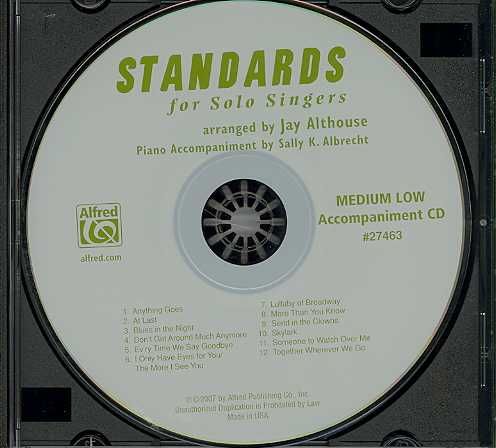 Produktbild: Standards for Solo Singers: 12 Contemporary Settings of Favorites from the Great American Songbook for Solo Voice and Piano (Medium Low Voice)