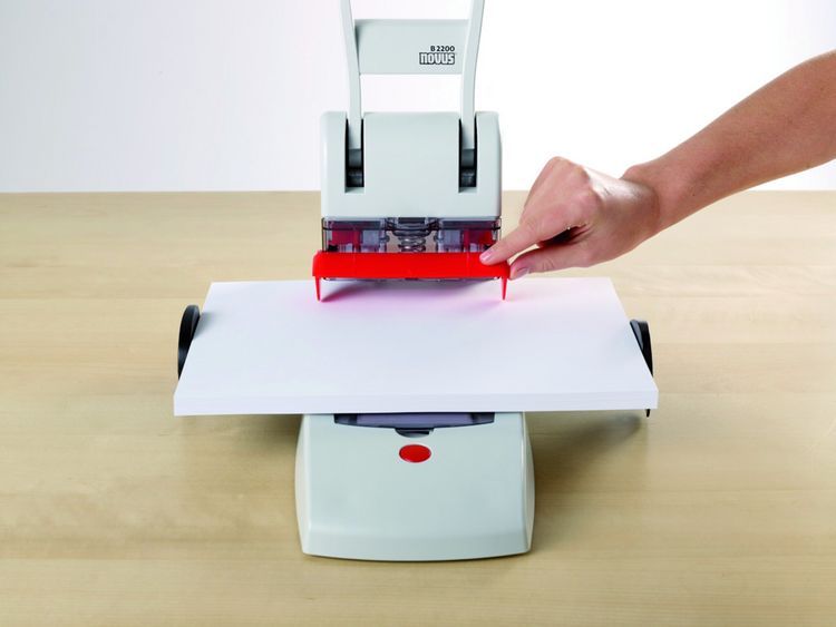 Produktbild: Novus Blocklocher B 2200, 200 Blatt grau, Zwei- und Vierfach Lochung