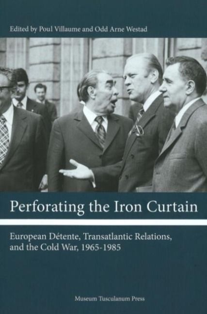 Produktbild: Perforating the Iron Curtain