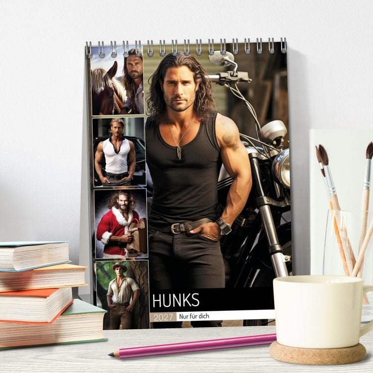 Produktbild: Hunks-nur f&uuml;r dich (Tischkalender 2027 DIN A5 hoch), CALVENDO Monatskalender