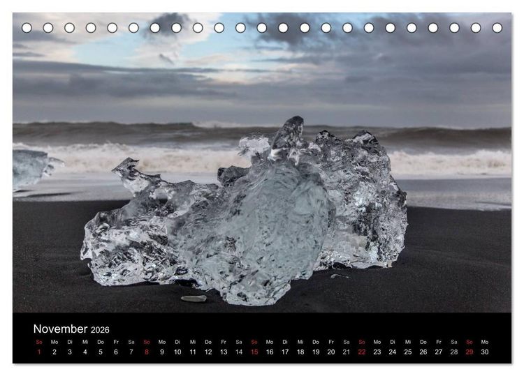 Produktbild: Islands Landschaften - Wasser, Eis und gr&uuml;nes Moos (Tischkalender 2026 DIN A5 quer), CALVENDO Monatskalender