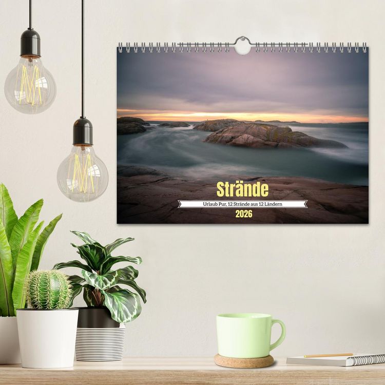 Produktbild: Urlaub Pur, 12 Str&auml;nde aus 12 L&auml;ndern (Wandkalender 2026 DIN A4 quer), CALVENDO Monatskalender