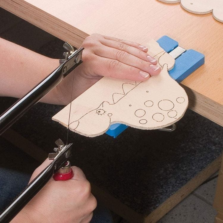 Produktbild: PEBARO 407 - Laubs&auml;ge-Schrank im Holzschrank, 24-teilig, komplettes Set im Holzschrank, Stahlwerkzeuge, Laubs&auml;gebogen und S&auml;ge f&uuml;r Metall, made in Germany