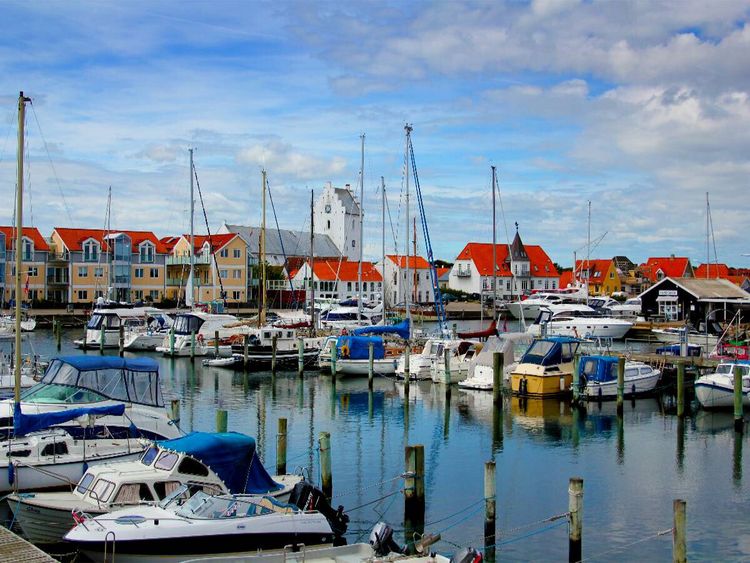 Produktbild: CALVENDO Puzzle Im Hafen von Saeby | 1000 Teile Lege-Gr&ouml;&szlig;e 64x48cm Foto-Puzzle f&uuml;r gl&uuml;ckliche Stunden