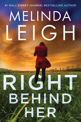 Produktbild: Right Behind Her