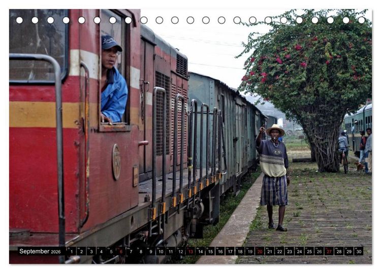 Produktbild: Mit der Eisenbahn durch Madagaskar (Tischkalender 2026 DIN A5 quer), CALVENDO Monatskalender
