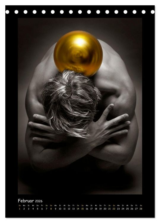 Produktbild: Golden Ball M&auml;nnerakte exquisit (Tischkalender 2026 DIN A5 hoch), CALVENDO Monatskalender